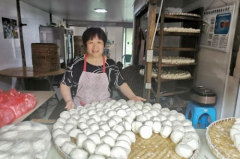 网红卖馒头,传统美食的时尚演绎