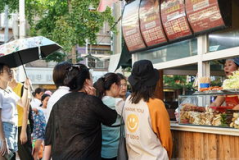 高密网红摊,街头美食新地标，人气爆棚的秘密